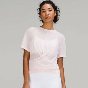 Lululemon Lightweight Mesh Reversible Yoga T-Shirt